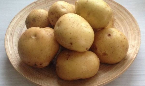 Что собой представляет сорт картофеля Каратоп? - фото